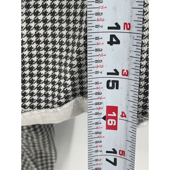 Princess Polly Jacket Cropped Women Size 4 Black White Houndstooth Cut Off Style - Picture 10 of 12